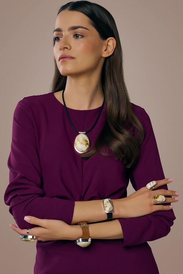 rozmiar pierścionka z bursztynem